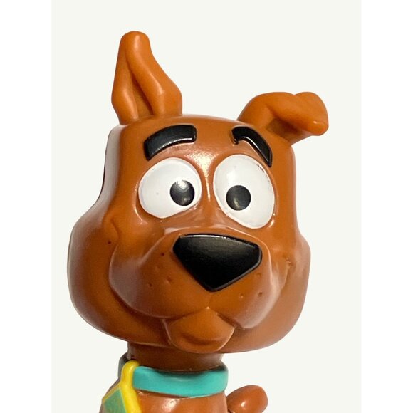 McDonald's Scooby-Doo Bobble Head Toy Figure 2021 - Picture 5 of 11